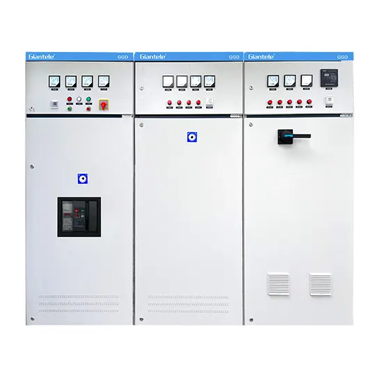 Qual é a diferença entre painéis MCC, PLC e VFD?