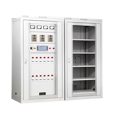 Como você garante segurança e conformidade ao projetar um painel de controle elétrico?